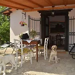 La Casina Di *